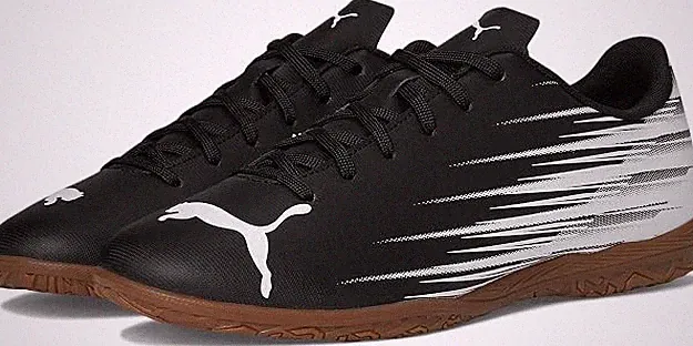 PUMA Attacanto II IT Indoor Soccer Shoes Cleats - Men size 13 *NEW*