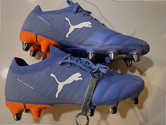 PUMA Avant Pro Men’s Soccer Cleats (9) Retails For $245