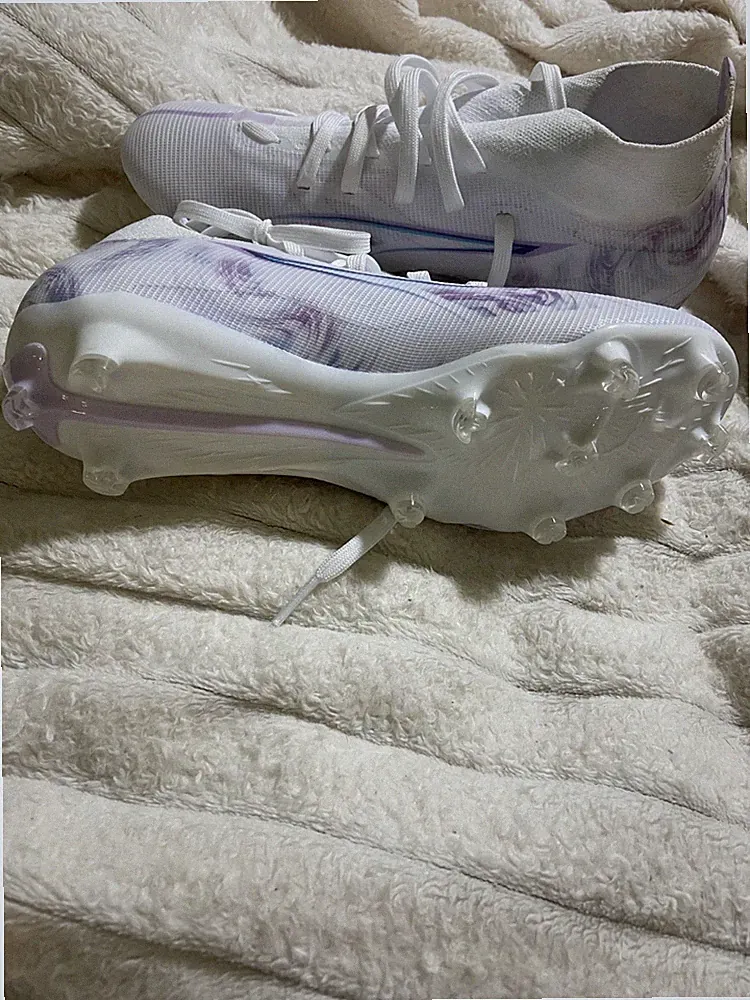 Puma cleats soccer size 6 womens