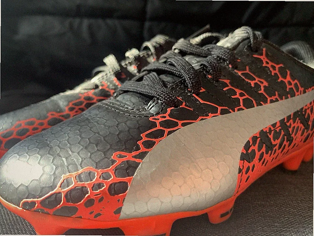 Puma Evo Power 4 Soccer Cleats Youth Size 13