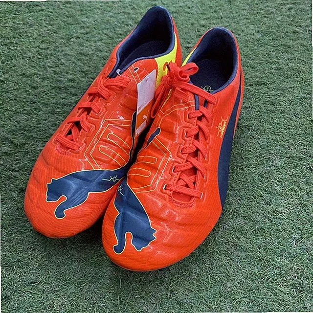 PUMA evoPOWER 2 Mixed SG Soccer Cleats Size 26.0cm US 8 Men’s Football Boots