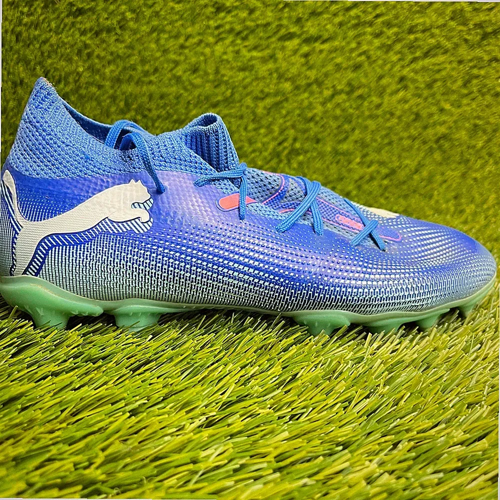 Puma Future 7 Match FG Boys Size 3.5Y Blue Pink Running Outdoor Soccer Cleats