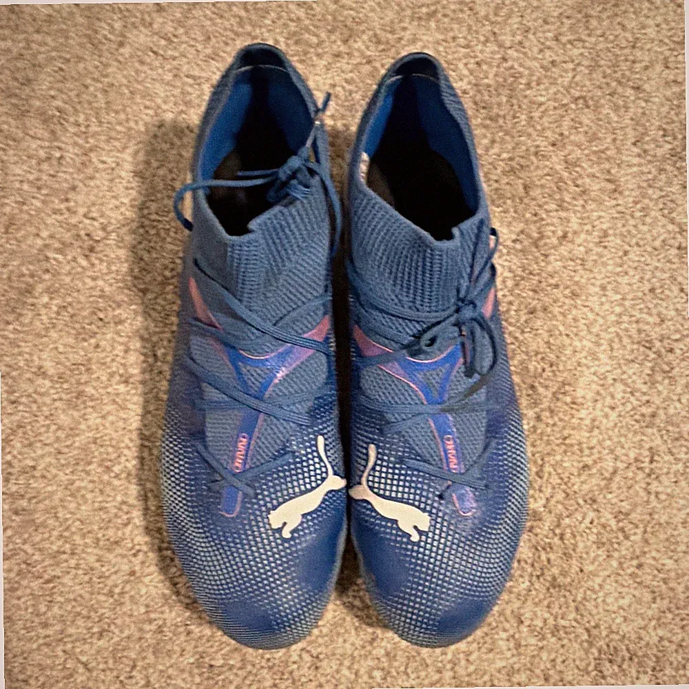 PUMA Future 7 Match Firm Ground/Artificial Ground Soccer Cleats (Women’s 8.5)