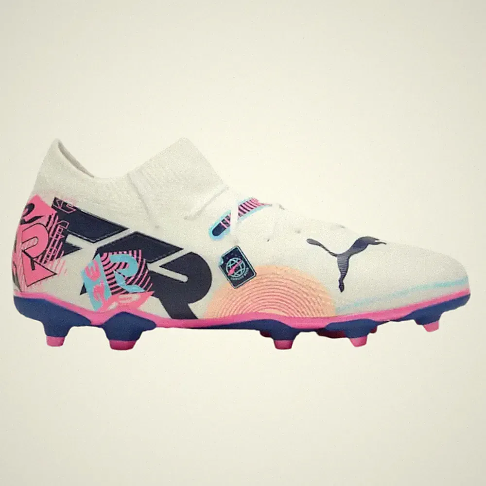 PUMA Future 7 Match Volume Up Soccer Cleat in White/Pink | Big Kids' (GS)