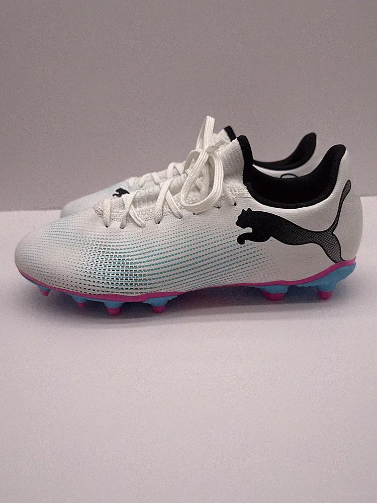 PUMA Future 7 Play FG/AG Adult Soccer Cleats 107723 01 Size 7 Mens