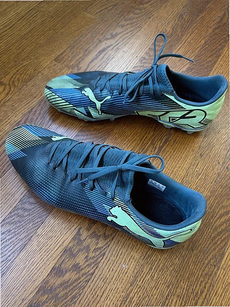 PUMA Future 7 Play Soccer Shoes Cleats Mens Size 14 Blue Green