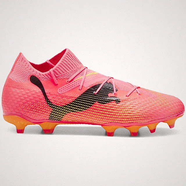 PUMA Future 7 Pro Soccer Cleats Mens Pink Sneakers Athletic Shoes 10770703