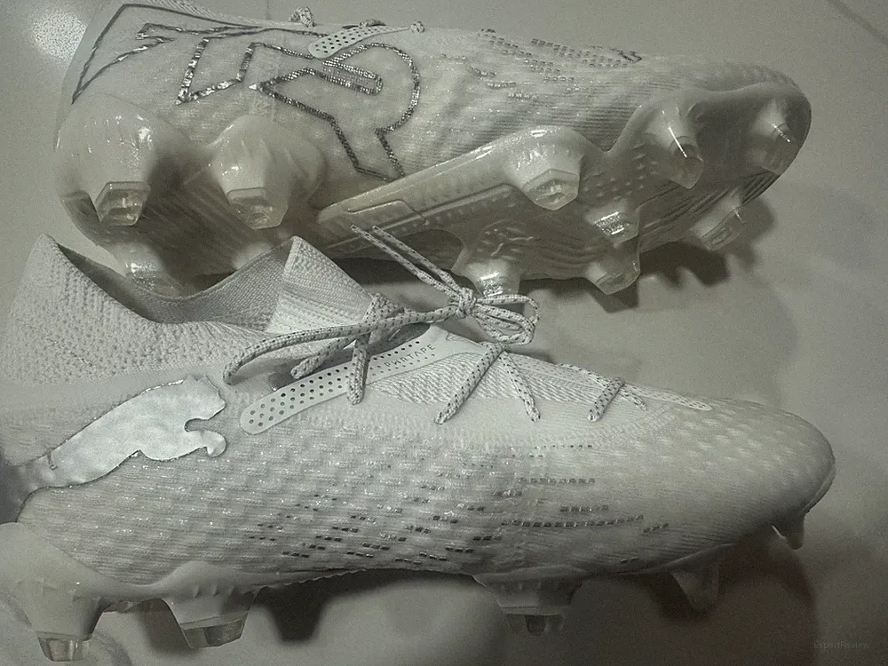 Puma Future 7 Ultimate Firm Ground Men’s Cleats (Size 7) Retails For $240