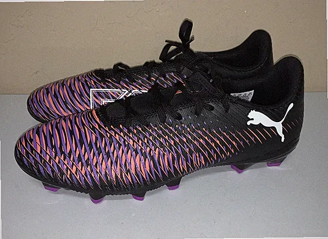 PUMA Future 8 Play FG/AG Cleats Black Red Soccer Spike 10814101 Men Size 8.5