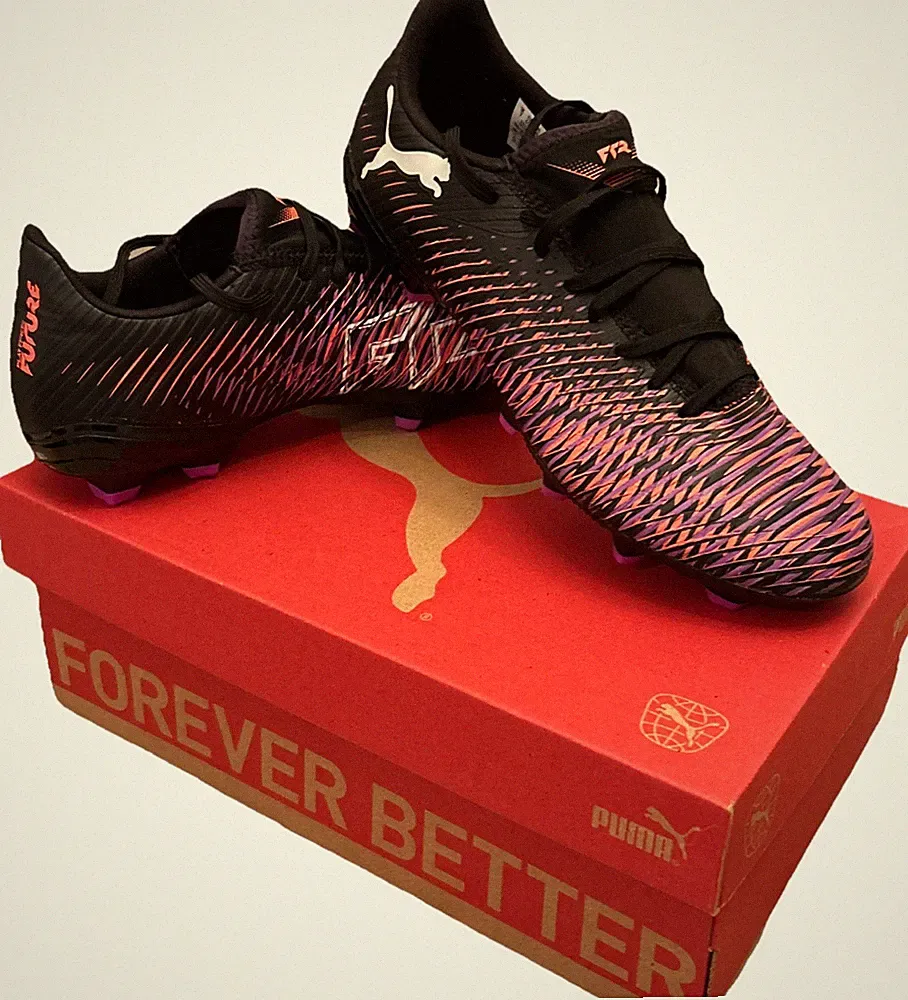 Puma Future 8 Play FG/AG Soccer Cleats Football Boots US 8 EU 40.5 Multi New