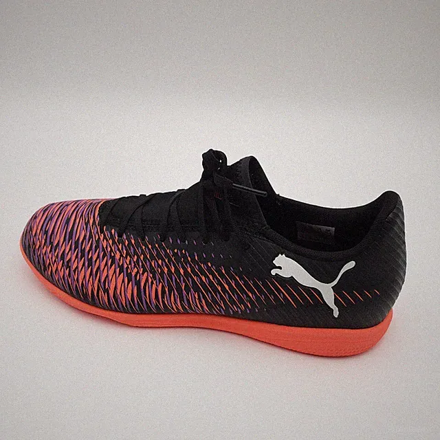 PUMA Future 8 Play Indoor Soccer Men's 7.5 Black Sneakers Athletic Shoes 108379