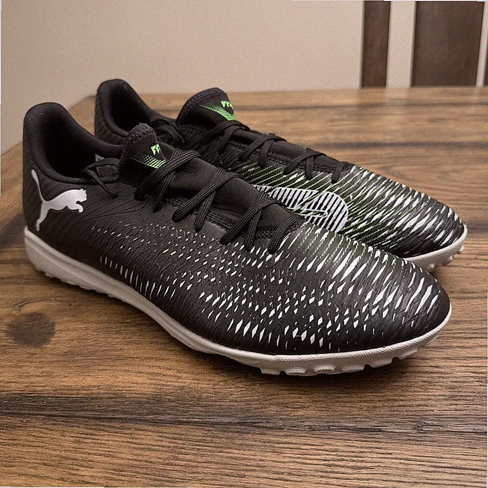 PUMA Future 8 Play TT TF Mens Turf Soccer Cleats Shoes, Black, Size 13 ...S14