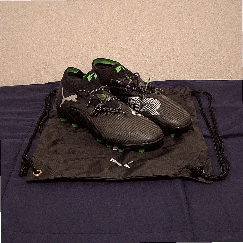 Puma Future 8 Ultimate FG Firm Ground Soccer Cleats Black Green US size 9