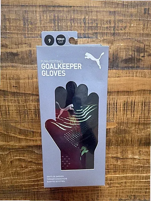 Puma Future Ultimate NC Goalkeeper Soccer Gloves- 042064-03 Size 9 MSRP $150