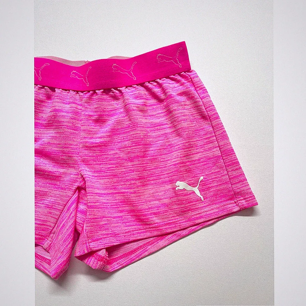 Puma Girls Pink Space Dye Athletic Shorts Size Small 7/8 Logo Waistband 0319