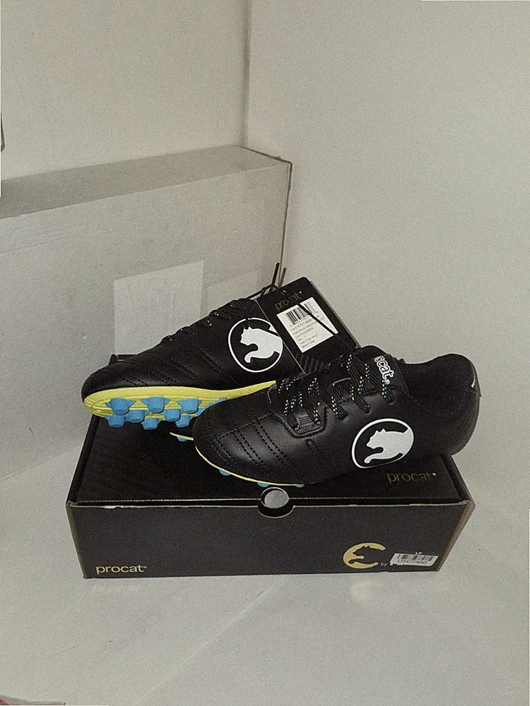 kids soccer cleats size 1