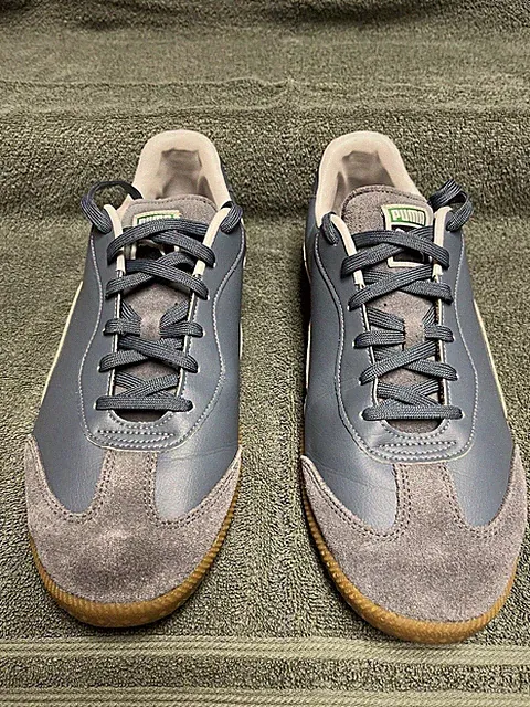 Puma King 106696-03 Men’s US 14 Blue Grey Gum Sole Sneakers Indoor Soccer