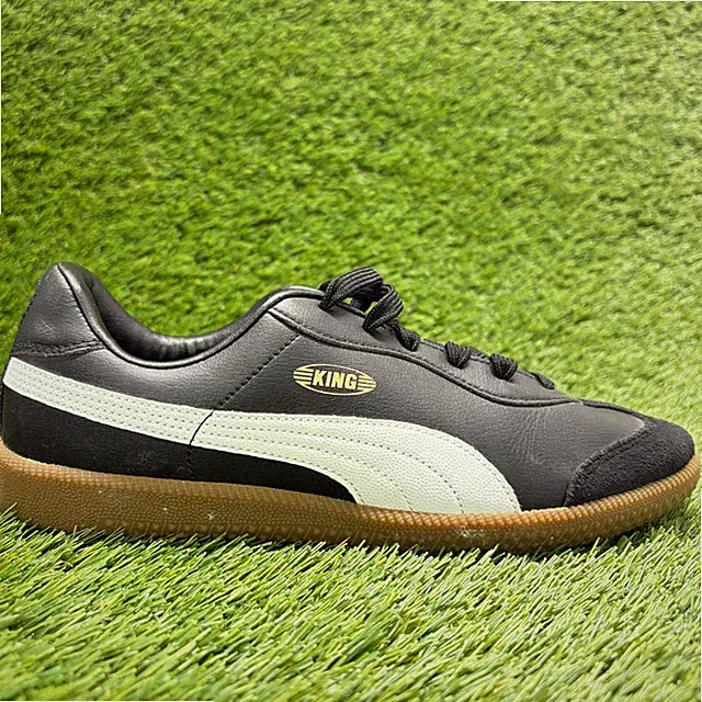 Puma King 21 IT Mens Size 9 Black White Gum Leather Running Indoor Soccer Shoes