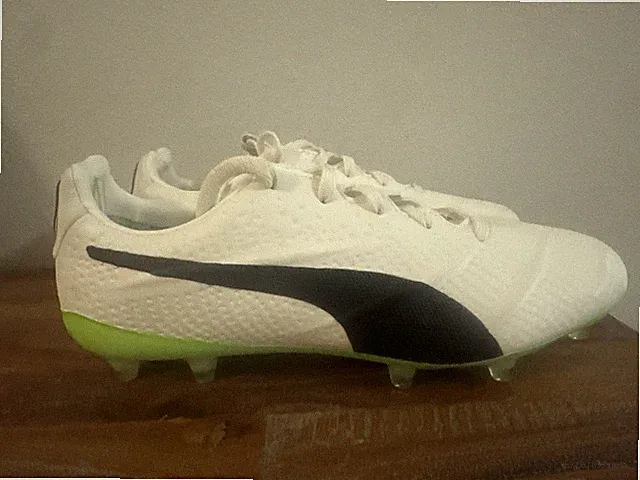 Puma King Platinum 21 Vegan FG Soccer Cleats Ivory Glow Green Glare 106675-01