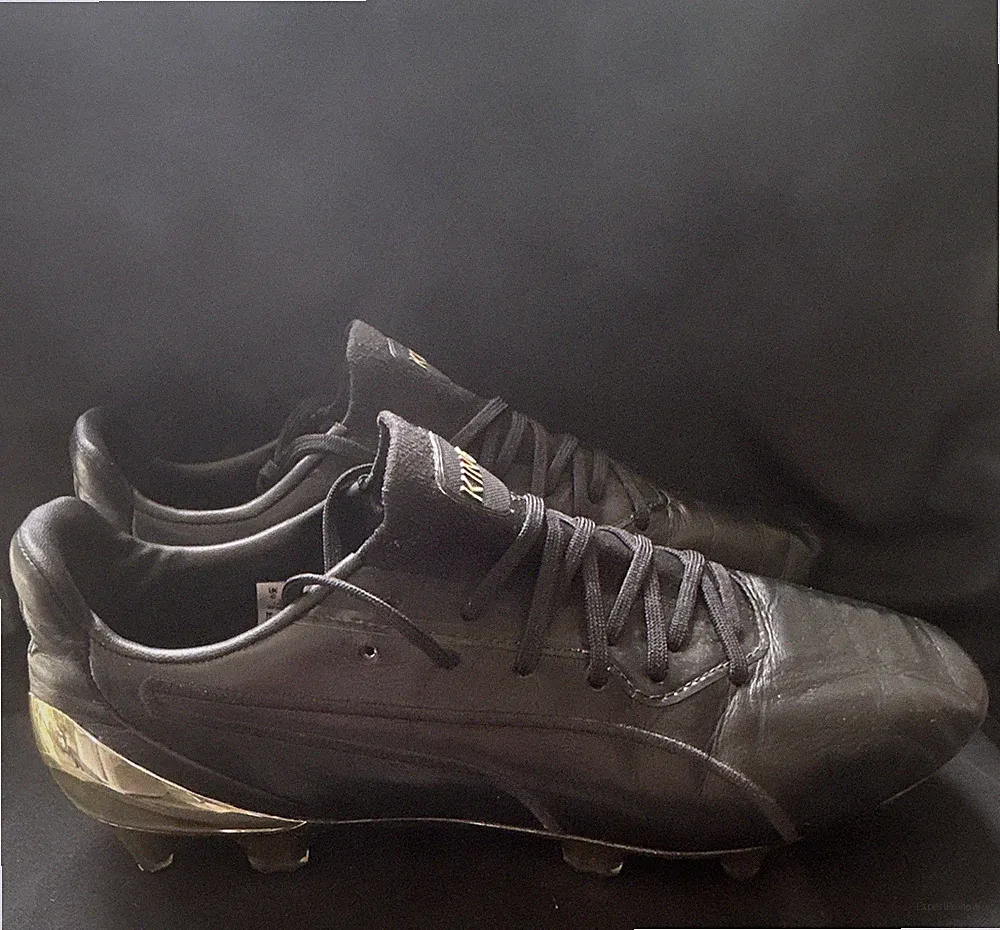 PUMA KING PLATINUM FG/AG PREMIUM - PUMA BLACK/TEAM GOLD/LIMITED EDITION/Size 7