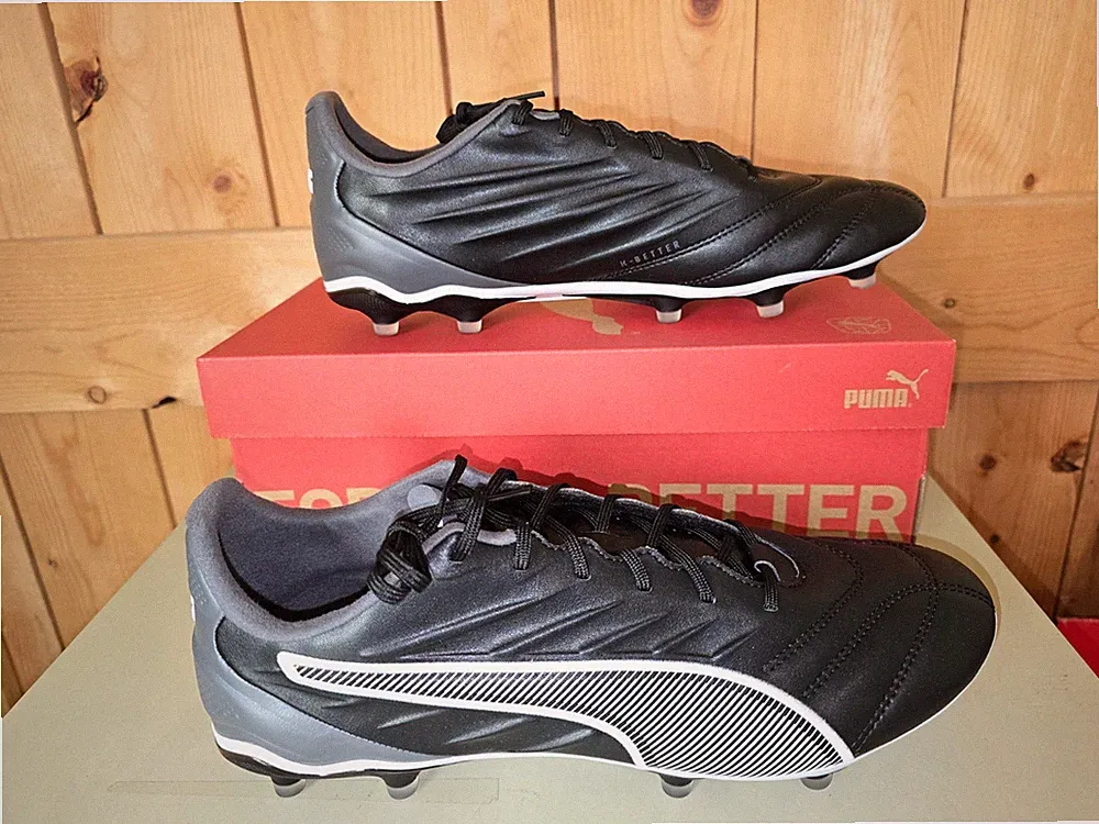 Puma King Pro FG/AG Soccer Cleat, Black-White, Adult Sizes