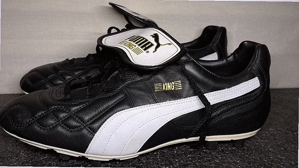 Puma King Soccer Cleats Football 12 UK 11 vtg 90s Czech Republic Leather Black