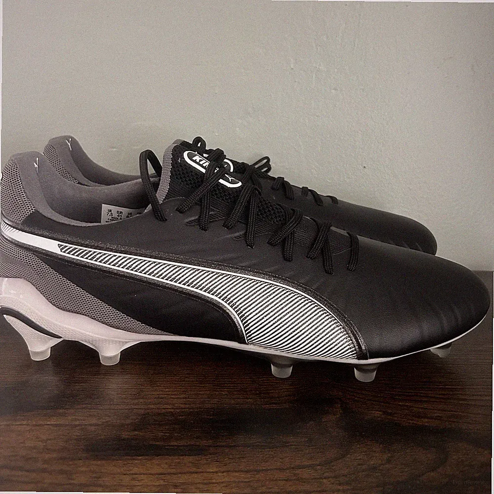 Puma King Ultimate FG AG Soccer Cleats Black Size 8.5 107809-01