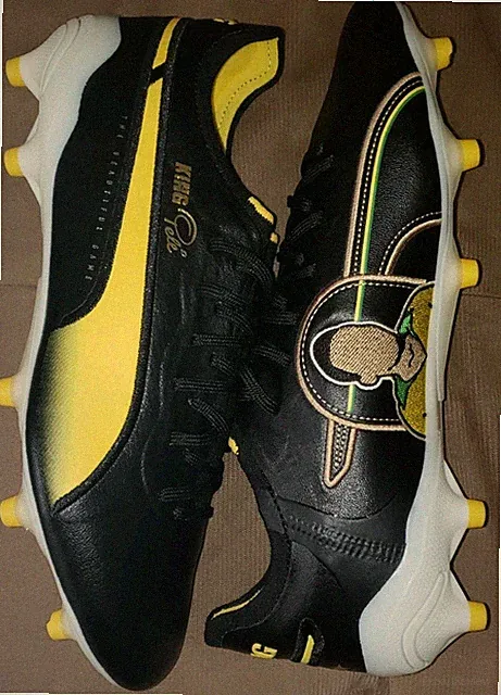 Puma King Ultimate Pele FG/AG (107825-01) Soccer Cleats Shoes - Men's Size 9.5