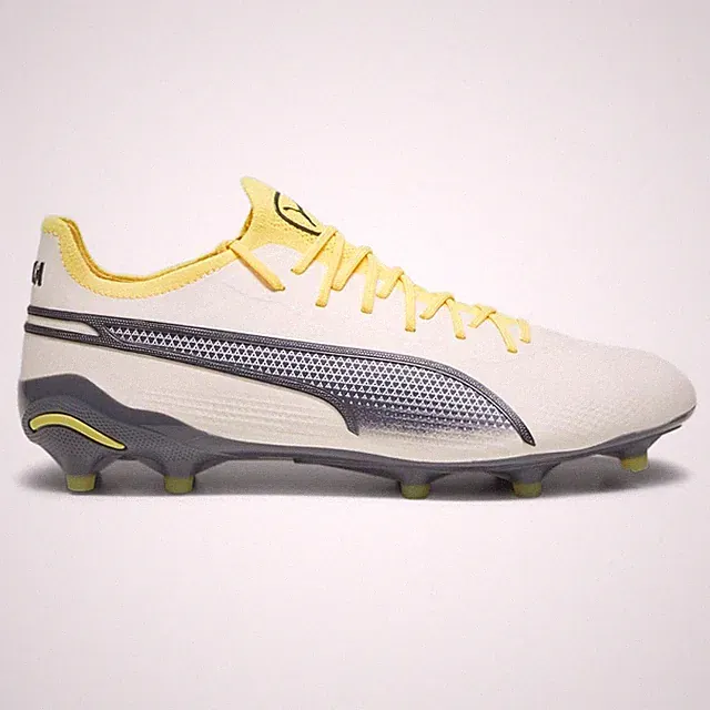 PUMA King Ultimate Soccer Cleats Mens Off White Sneakers Athletic Shoes 10756305
