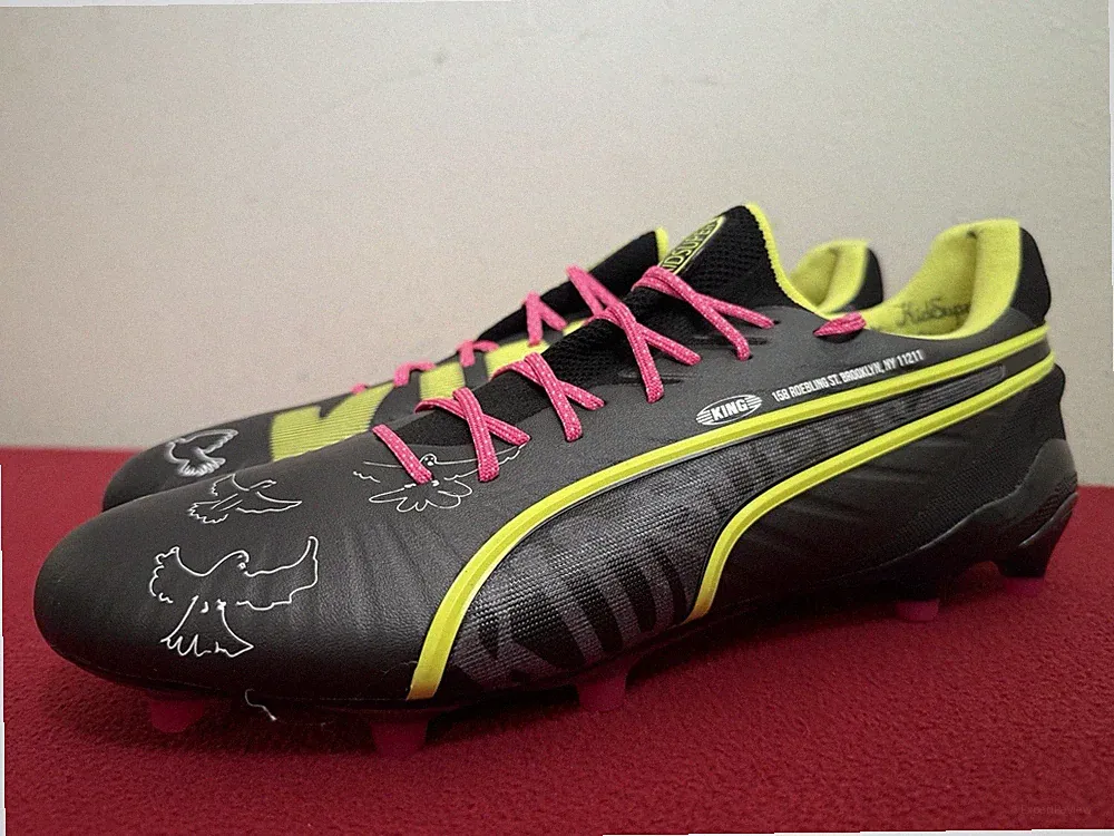 Puma King Ultimate X KidSuper FG/AG Soccer Cleats 108437-01 Size 11.5 NEW