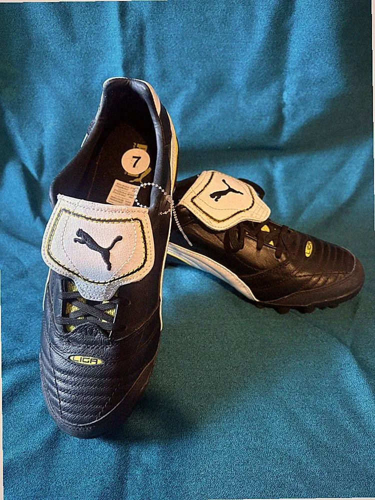 Puma Liga Soccer Cleats Leather Shoes Size 8 Black White Yellow