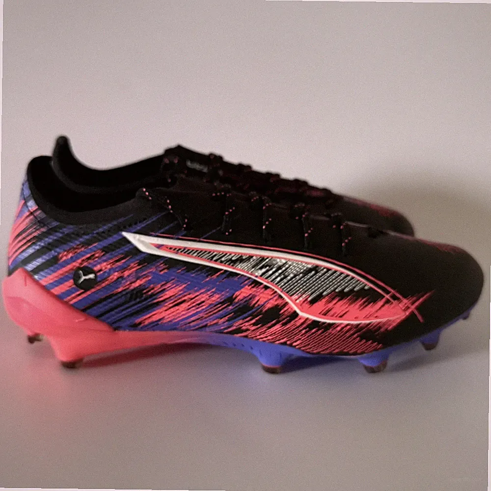 Puma Men's 6.5 ULTRA 5 ULTIMATE Formula 1 Firm Ground Soccer Cleats 108066-01