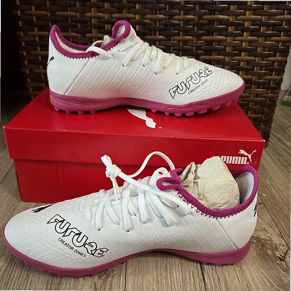Puma Men’s Future Z 4.3 TT Artificial Turf Soccer Cleats Fútbol White Pink SZ 7