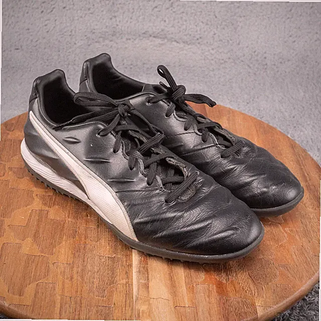 PUMA Men's King Pro 21 Turf Trainer Soccer Shoe, Black White, Size 7