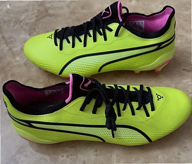 PUMA Men's KING ULTIMATE Firm Ground/Artificial Ground Soccer Cleats Size 7