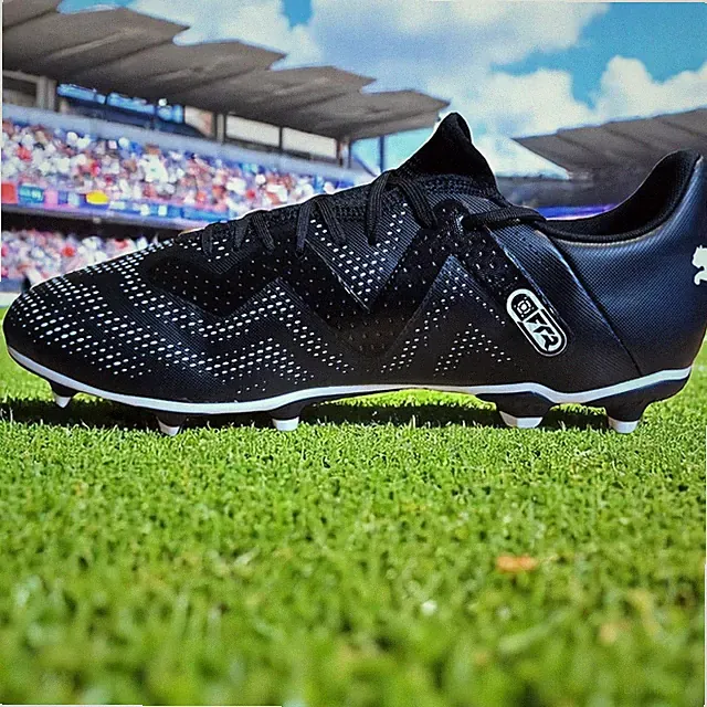Puma Mens Black Dotted Synthetic Lace Up Soccer Cleats Future Play Size 10.5