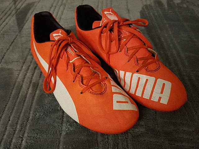 PUMA Mens Evo-Speed 5 Soccer Cleats Shoes UK 3.5 EUR 36 US 4.5 CM 22.5
