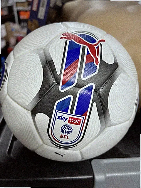 PUMA ORBITA 3 EFL SKY BET FIFA QUALITY SOCCER BALL OMB 084122-01 Sz 5 NWOB