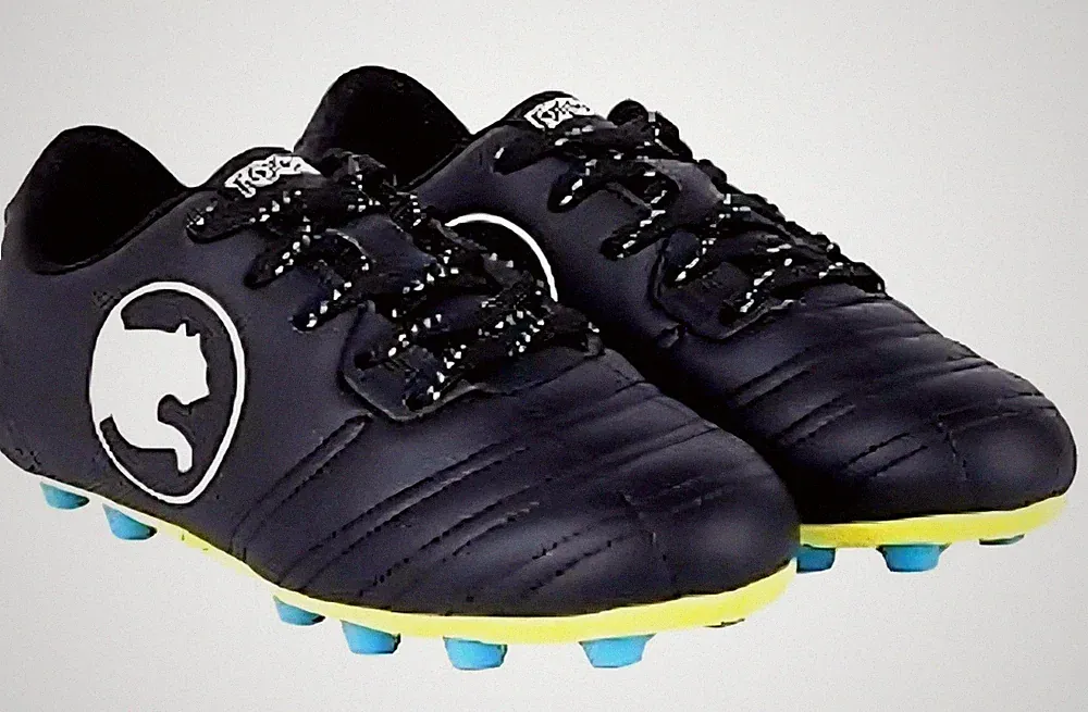 Puma Procat Black Pitch Soccer Blue Rubber Speed Force Cleats Youth Boy Girl