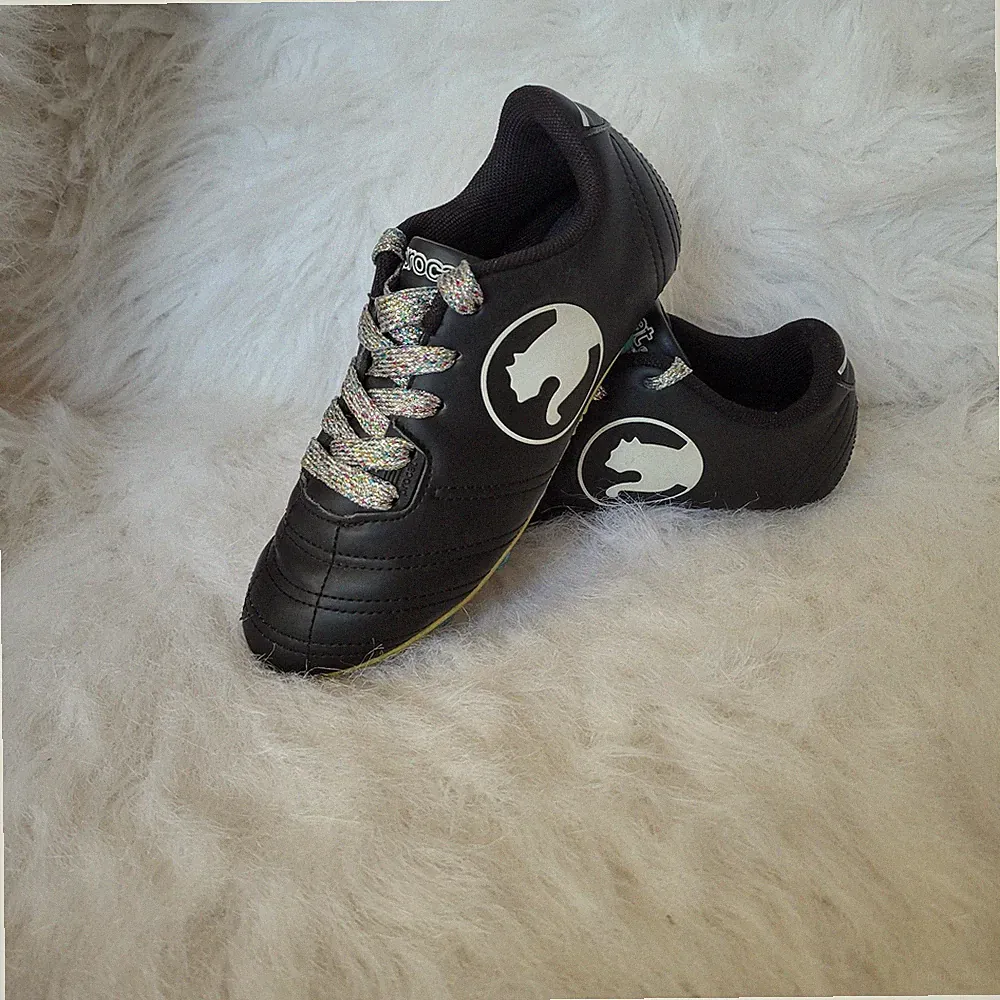 Puma ProCat Speed Force Soccer Cleats Little Kid's Size 13 Rainbow Laces Black