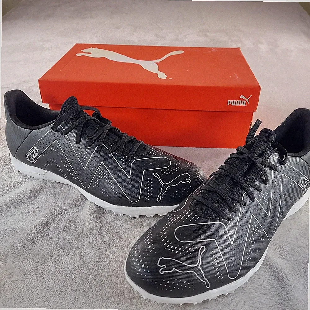 Puma Soccer Cleats Mens 13 Future Play Turf Trainer Indoor Black Silver Athletic