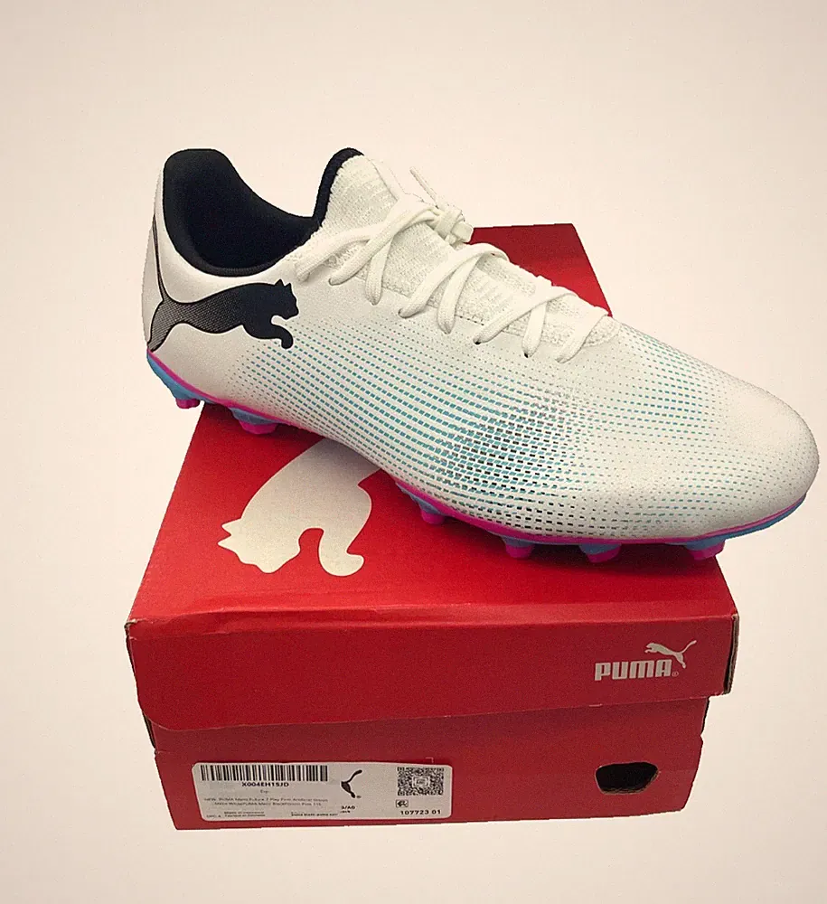Puma Soccer Future 7 Play Artificial Ground Cleats White/Pink Mens Size 11.5