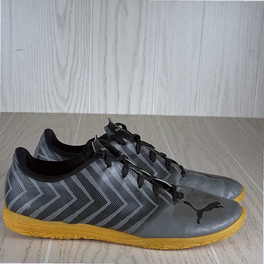 Puma Tacto II IT Indoor Soccer Shoes Dark Grey Black Gum Sole 106708-03 Size 6.5