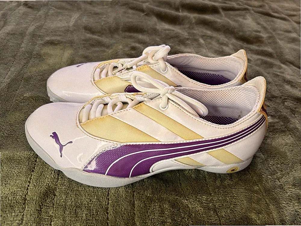 Puma Trainers Cleats Womens 7 Purple White Lace Up Vintage 90s Shoes Soccer