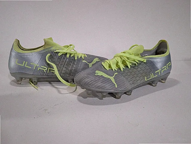 PUMA Ultra 3.4 Womens Firm Ground Soccer Cleats Gray Athletic SZ 10 106726-01