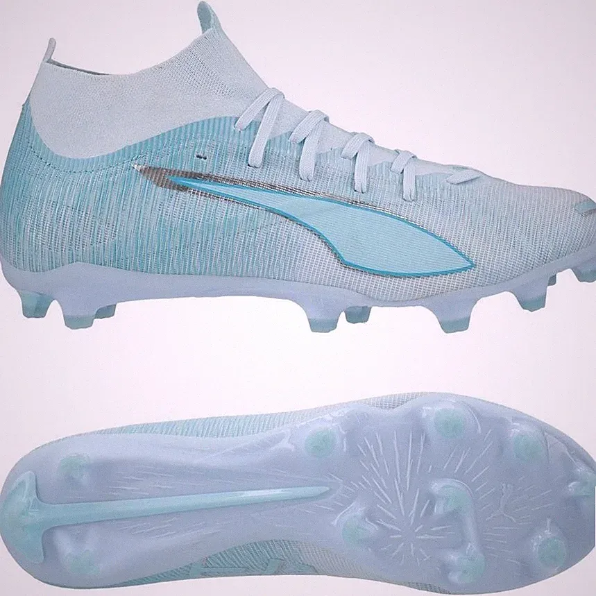 PUMA Ultra 5 Match+ Women Soccer Cleats Size 11.5 Icy Blue Aqua FG/AG