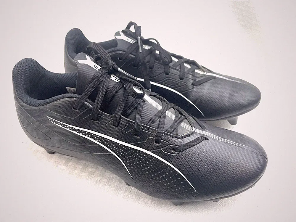 PUMA ULTRA 5 PLAY Men's Firm/Artificial Ground Soccer Cleats Size 8.5 EU 41
