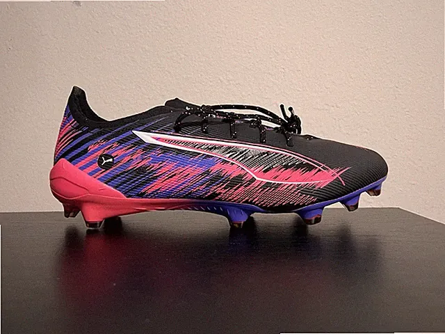 Puma ULTRA 5 ULTIMATE FG F1 Soccer Cleats Men's Size 10.5 108066-01