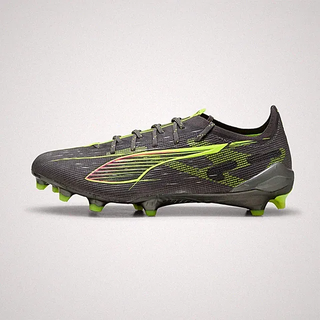 PUMA ULTRA 5 ULTIMATE Men’s Soccer Cleats Low Top Lace-Up Synthetic Black/Green