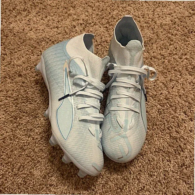 Puma Ultra Match 5 FG AG Soccer Cleats White Teal Women's Size 8